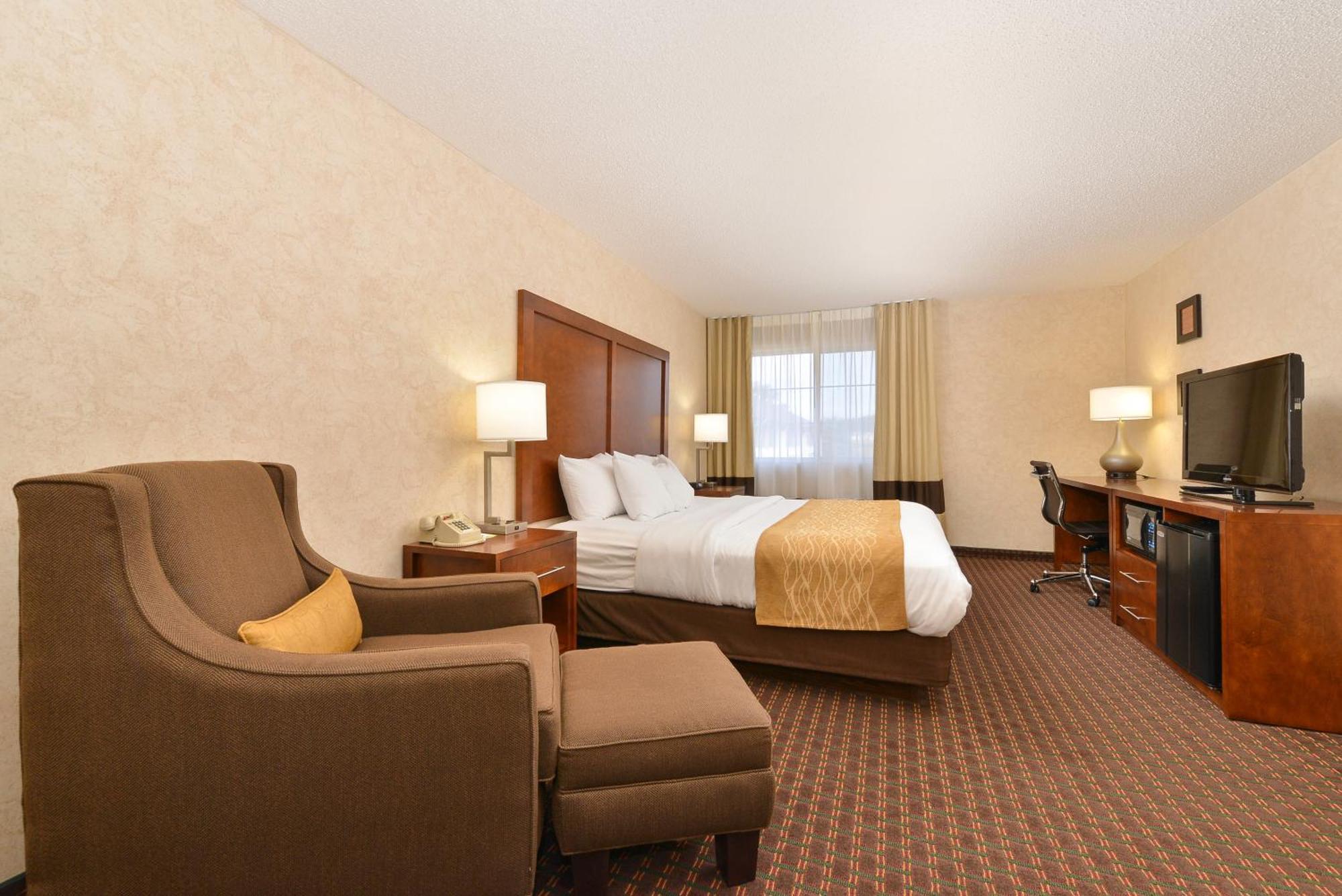 Comfort Inn & Suites Riverview Near Davenport And I-80 Le Claire Cameră foto